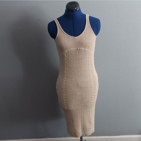 Sofia Vergara Tan Knit Sweater Midi Dress Medium - Picture 2 of 8